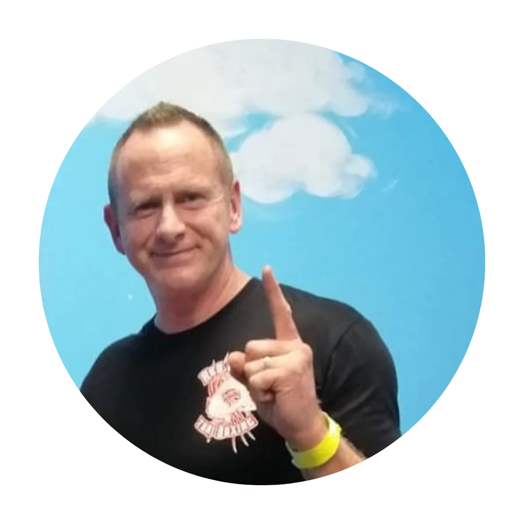 Red Dragon Boxing Coach